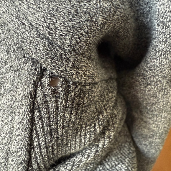 Lululemon Scuba Hoodie - Picture 5 of 6